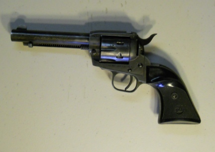 Tanfoglia 6shot 22LR pistol 2012-04-29